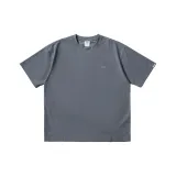 Речной камень серого цвета