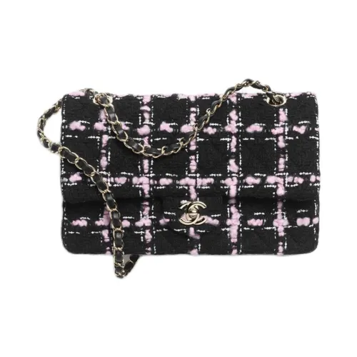 CHANEL Сумки через плечо Женские