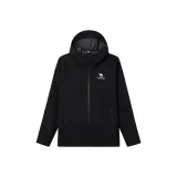 Призрачно черный