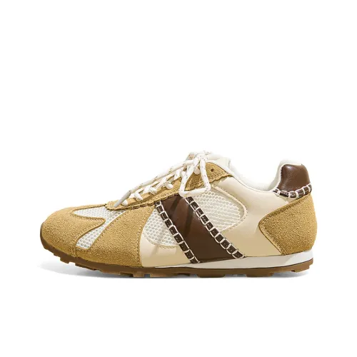 A Poinsettia Princess Casual Женские