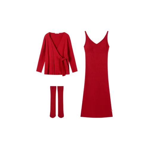 Легкий женский пижамный комплект