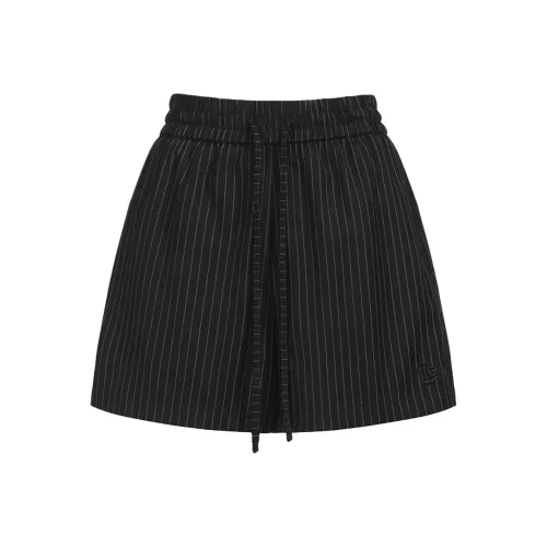 11ESTRANGER Повседневные шорты Женские