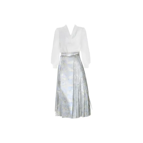 CHARM GLOW Женские Комплекты с Юбкой