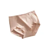 Светло-розовый