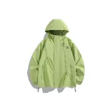 Светло-зеленый (черный логотип)