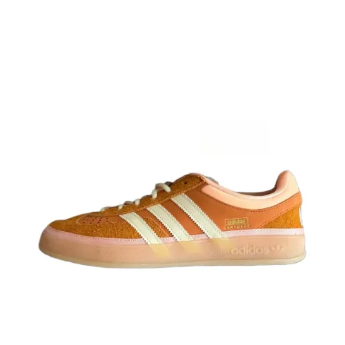 Bad Bunny x Adidas Originals GAZELLE INDOOR Устойчивые к истиранию низкие скейтбордические кроссовки унисекс оранжевого цвета