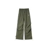 Армейский зеленый