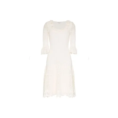 Alexander McQueen Белые Женские Короткие Платья с Короткими Рукавами