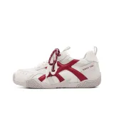 Бежево-красный