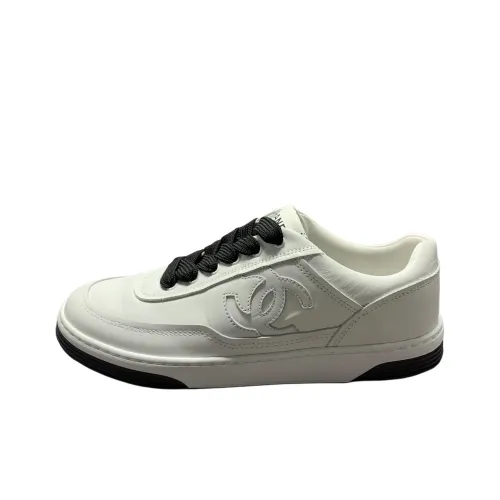 CHANEL 24P Низкие кроссовки для скейтбординга унисекс белые