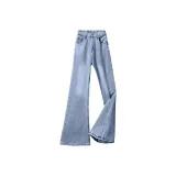 Светло-голубой