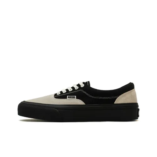 NICEID Canvas Shoes Low Top Black/White Men's
