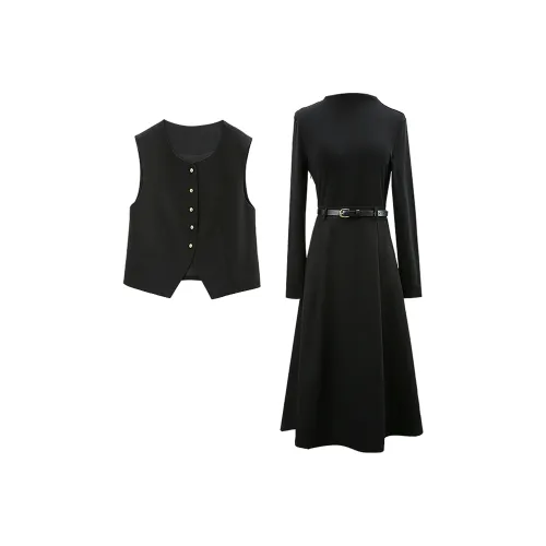 Комплект с юбкой A Paradise For Awakening для женщин