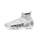 Несовпадающие черные и белые длинные заклепки