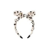 Бежевый в горошек