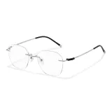 Серебристый