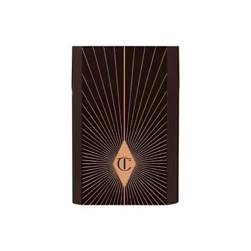 Макияж Charlotte Tilbury и дорожные косметички для женщин