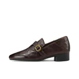 Коричневый