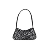 Чёрный с леопардовым принтом