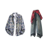 Washed Blue + Vintage Blue Pants + Red Flap Skirt  
Вымытый Синий + Винтажный Синий Штаны + Красная Юбка с Откидным Крылом
