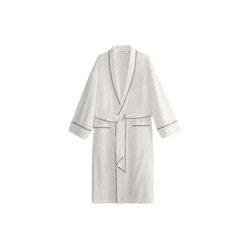 ZARA Морозный белый унисекс банные халаты