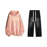 Pink Set (Pink Sweatshirt + Black Jeans)  
Розовый комплект (Розовый свитшот + Черные джинсы)