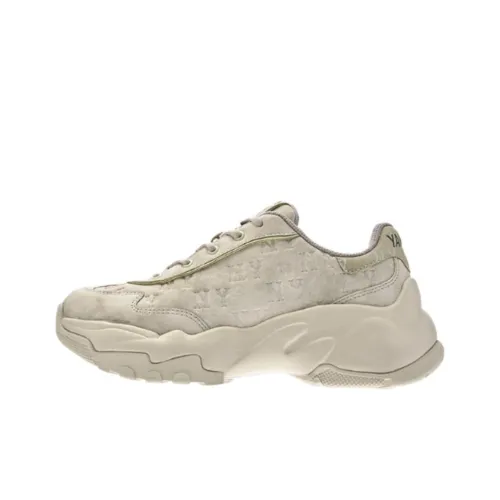 Mlb Base Logo Нью-Йорк Янкис визуально увеличивает рост Низкий Топ Толстоподошвенные кроссовки Унисекс Бежевый