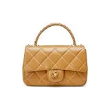 Коричневый