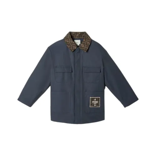 FENDI Зеленый Kids Утеплённые куртки