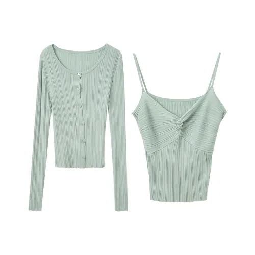 3COLOUR Комплекты Одежда Горох Зеленый Кардиган + Топ с бретелями Женские Повседневные Костюмы