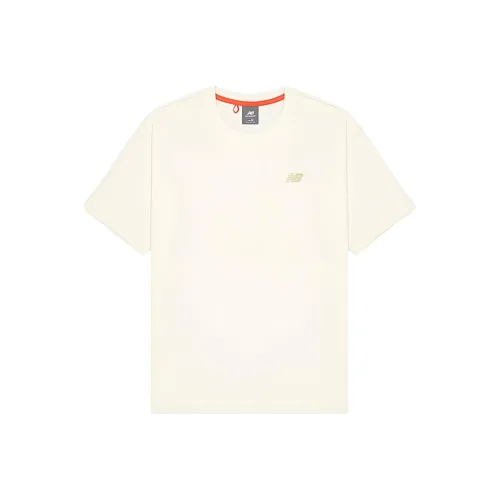 New Balance Айвори Мужская T-рубашка