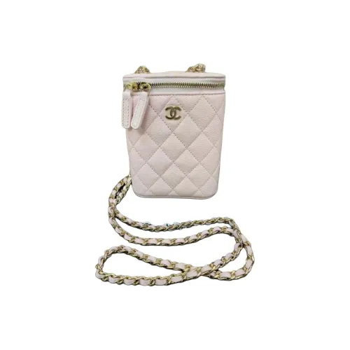 CHANEL Сумки через плечо Женские