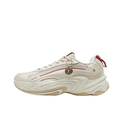 XTEP Surfing 2,0 Амортизация Покрытие Легкий Низкий Топ Повседневный Мужской Бежевый Красный