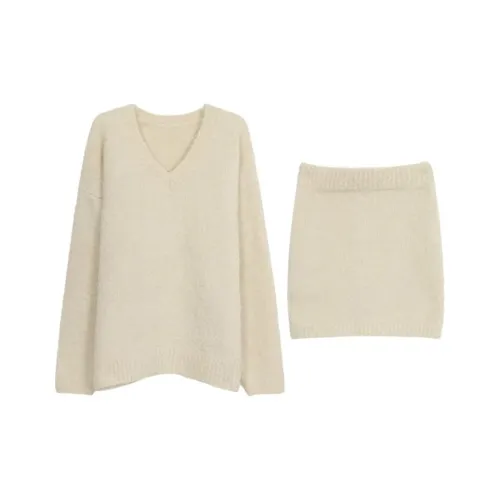 SCCREBEL OFFICIAL Комплект с юбкой Женские