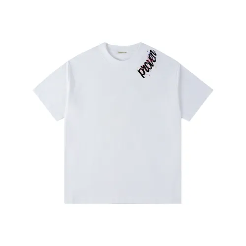 Budding Bear Унисекс T-рубашки