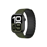 Армейский зеленый и черный.