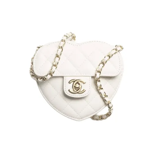 CHANEL Сумки через плечо Женские