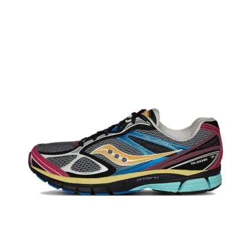 Foot Locker x Saucony Guide 7 Беговые кроссовки Мужской Черный