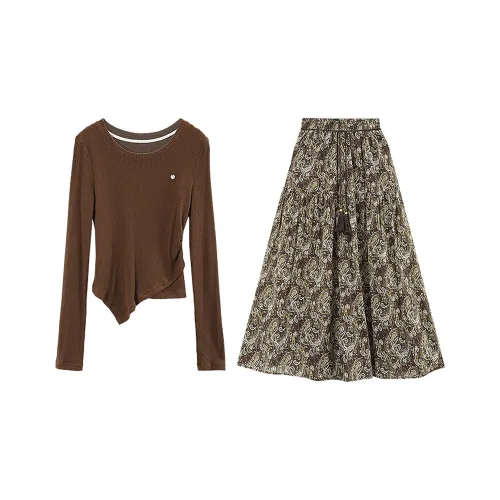 Комплект с юбкой A Paradise For Awakening для женщин