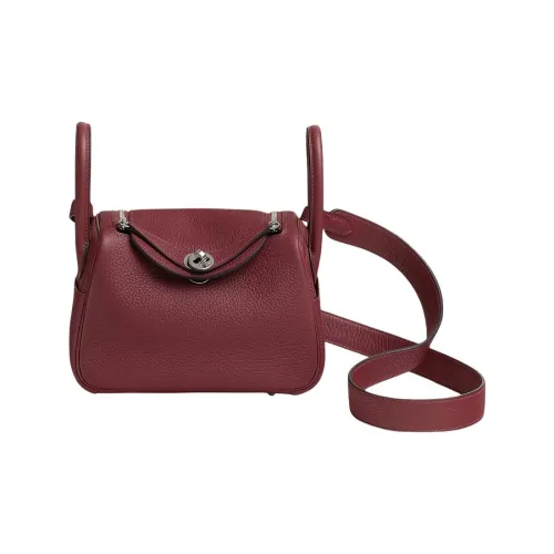 HERMES Lindy Clemence Bullock Кожа Сумка Мини Женские 55 Руж H HERMES Красный