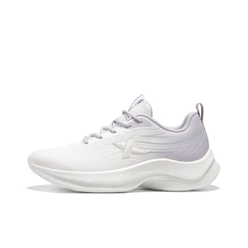 XTEP Амортизация Износостойкий Низкий Топ Повседневные Беговые Кроссовки Женские Парусный Белый Пыльно-фиолетовый