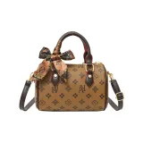 Монограмма Жёлтый