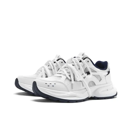 Crayon Shinchan Дышащее покрытие Поддержка Увеличение Высоты Низкий Топ Толстая подошва Кроссовки Унисекс