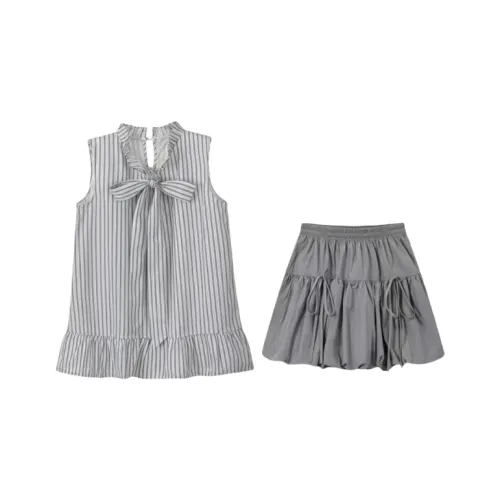 Wang Leshi Серый Женские Комплекты с Юбкой