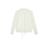 Молочно-белый