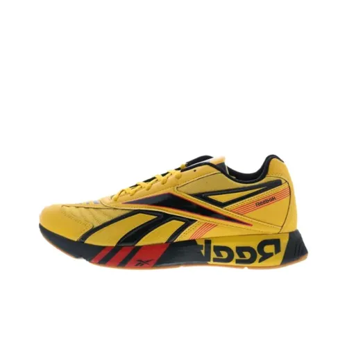 Reebok Futsal Fusion Беговые кроссовки Мужской Желтый