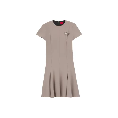 Hugo Boss Короткий рукав Платье Женское