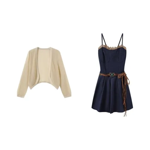 INNI Экрю + Темно-синий Комплект с юбкой для женщин