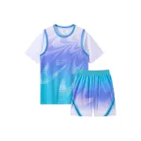 Светло-зеленый комплект одежды (топ + шорты)