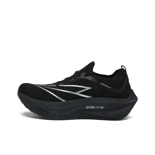 ONOD Беговые кроссовки Low Top Starry Black Unisex